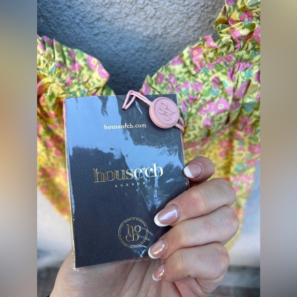 House of CB Tanaya Vintage Floral Puff Sleeve Mini Dress New with Tags! - Picture 6 of 8